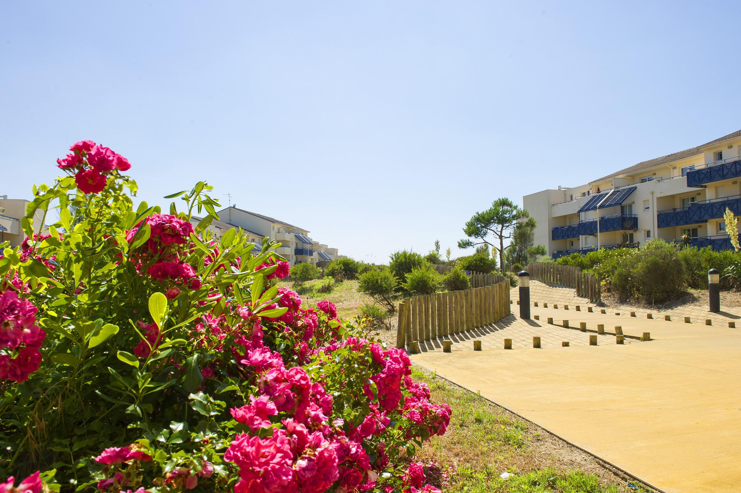 Residence Pierre & Vacances Bleu Marine Lacanau Exterior photo